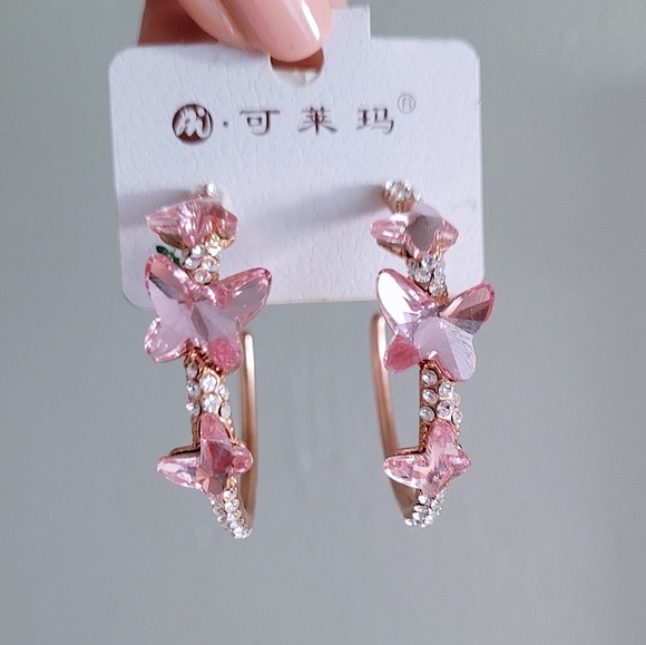 rose gold butterfly hoop earrings - Picture 5 of 5